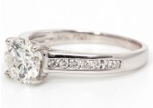 18ct White Gold Single Stone Claw Set With Stone Set Shoulders Diamond Ring (0.90) 1.06 Carats