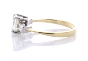 18ct Yellow Gold Three Stone Claw Set Diamond Ring (1.04) 1.54