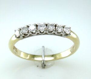 18ct Claw Set Semi Eternity Diamond Ring 0.33 Carats