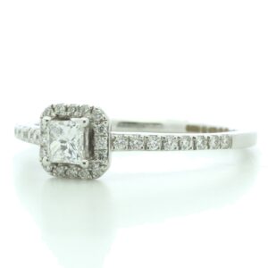 18ct White Gold Halo Set Diamond Ring 0.33 Carats