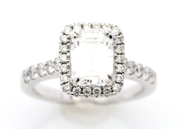 18ct White Gold Single Stone Emerald Cut Diamond Ring (1.71) 2.03 Carats - Image 6