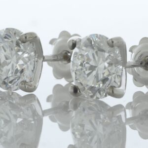 18ct White Gold LAB GROWN Diamond Earrings 4.05