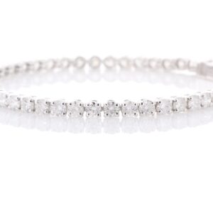 18ct White Gold Tennis Diamond Bracelet 8.26 Carats