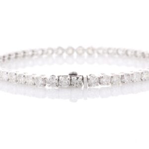 18ct White Gold Tennis Diamond Bracelet 8.26 Carats