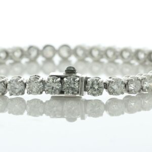 18ct White Gold Tennis Diamond Bracelet 12.42 Carats