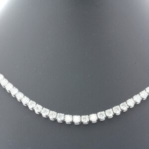 18ct White Gold Tennis Diamond Collarate 19″ 20.26 Carats