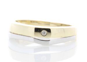 9ct Yellow Gold Single Stone Rub Over Set Diamond Ring 0.01 Carats