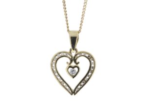 9ct Yellow Gold Heart Shaped  Pendant  Set With Diamonds 0.16 Carats