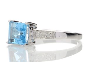 9ct White Gold Diamond And Blue Topaz Ring 0.04 Carats