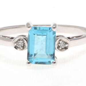 9ct White Gold Blue Topaz Diamond Ring 0.02 Carats