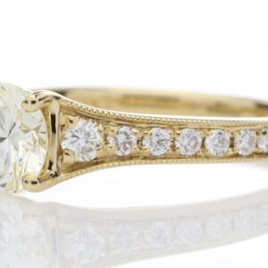 18ct Yellow Gold Single Stone Diamond Ring With Stone Set Shoulders (0.75) 1.06 Carats