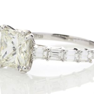 18ct White Gold Single Stone Claw Set With Stone Set Shoulders Diamond Ring 4.13 Carats