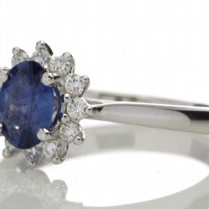 18ct White Gold Diamond And Sapphire Cluster Ring 0.25 Carats