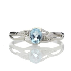 9ct White Gold Fancy Cluster Diamond And Blue Topaz Ring 0.01 Carats