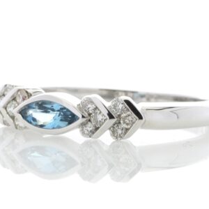 9ct White Gold Blue Topaz Diamond Ring 0.17 Carats