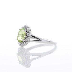 9ct White Gold Cluster Diamond And Peridot Ring (P1.50) 0.03