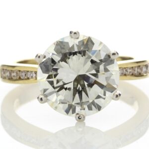 18ct Yellow Gold Single Stone Claw Set Diamond Ring 4.13