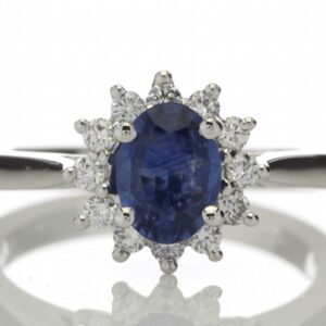 18ct White Gold Diamond And Sapphire Cluster Ring 0.25 Carats