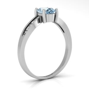 9ct White Gold  Diamond And Blue Topaz Ring 0.20 Carats