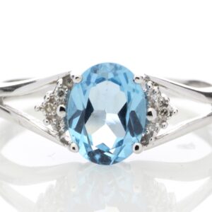 9ct White Gold Diamond And Blue Topaz Ring 0.02 Carats