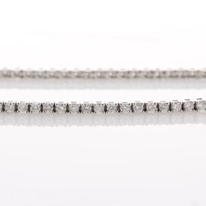 9ct White Gold Single Stone Prong Set Diamond Bracelet 1.82 Carats