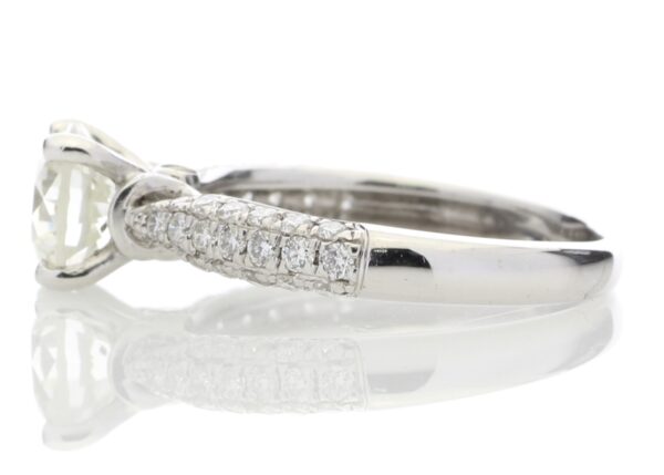 18ct White Gold Single Stone Diamond Ring With Stone Set Shoulders (1.00) 1.38 Carats - Image 3