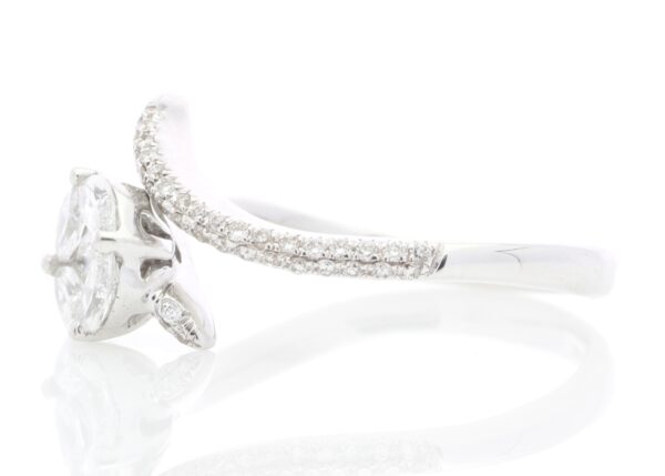 18ct White Gold Single Stone Look With Stone Set Shoulders Diamond Ring 1.17 Carats - Image 3