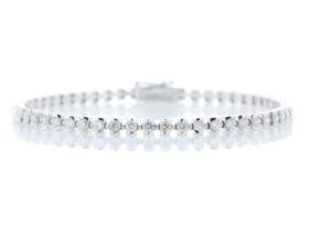 18ct White Gold Tennis Diamond Bracelet 2.49 Carats