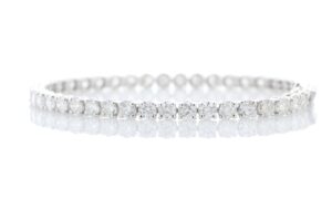 18ct White Gold Tennis Diamond Bracelet 9.00 Carats