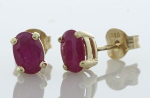 9ct Yellow Gold Ruby Earring (R1.12)