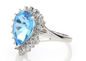 9ct White Gold Diamond And Blue Topaz Ring 0.01 Carats