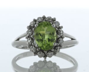 9ct White Gold Cluster Diamond And Peridot Ring (P1.50) 0.03