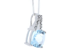 9ct White Gold Diamond And Blue Topaz Pendant 0.05 Carats