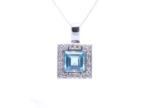 9ct White Gold Blue Topaz Diamond Cluster Pendant 0.04 Carats