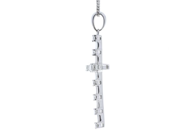 18ct White Gold Diamond Cross Pendant 0.77 Carats - Image 3