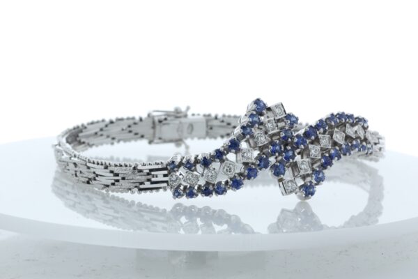 18ct White Gold Diamond And Cornflower Blue Sapphire Bracelet 1.20 Carats - Image 4