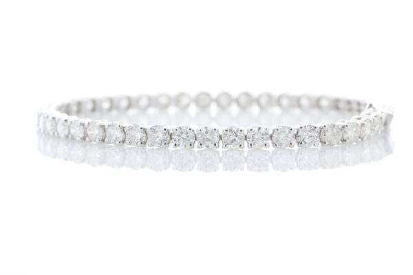 18ct White Gold Tennis Diamond Bracelet 9.03 Carats - Image 2