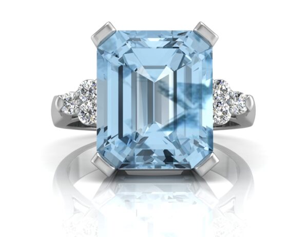 9ct White Gold Diamond And Blue Topaz Ring 0.18 Carats - Image 4