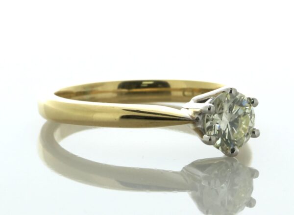 18ct Yellow Gold Single Stone Diamond Ring 0.50 - Image 2