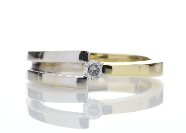 18ct Single Stone Two Tone  Diamond Set Ring 0.13 Carats