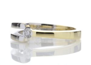 18ct Single Stone Two Tone  Diamond Set Ring 0.13 Carats