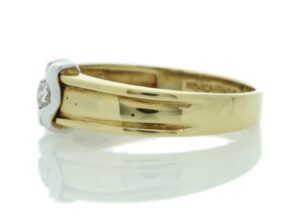 18ct Yellow Gold Single Stone Fancy Rub Over Set Diamond Ring 0.21