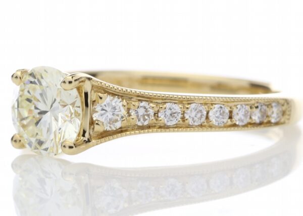 18ct Yellow Gold Single Stone Diamond Ring With Stone Set Shoulders (0.75) 1.06 Carats - Image 2