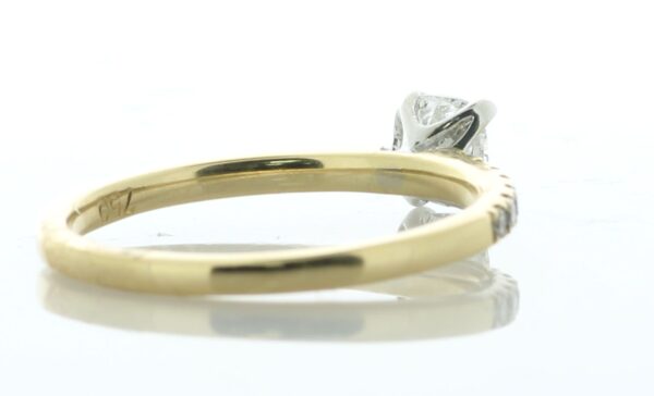 18ct Yellow Gold Single Stone Claw Set With Stone Set Shoulders Diamond Ring - Image 4