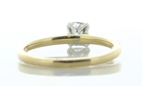 18ct Yellow Gold Single Stone Claw Set With Stone Set Shoulders Diamond Ring - Image 5