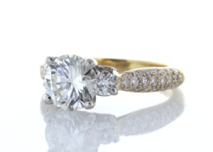 18ct Yellow Gold Single Stone Claw Set With Stone Set Shoulders Diamond Ring (1.64) 2.31 Carats