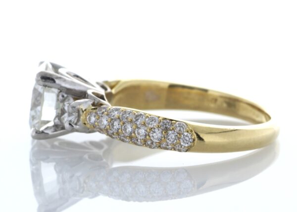 18ct Yellow Gold Single Stone Claw Set With Stone Set Shoulders Diamond Ring (1.64) 2.31 Carats - Image 3