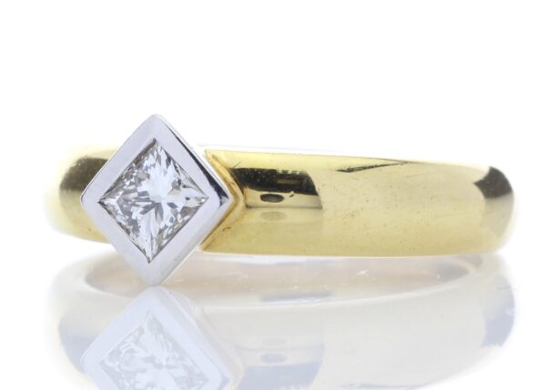 18ct Single Stone Princess Cut Rub Over Diamond Ring 0.40 Carats - Image 2