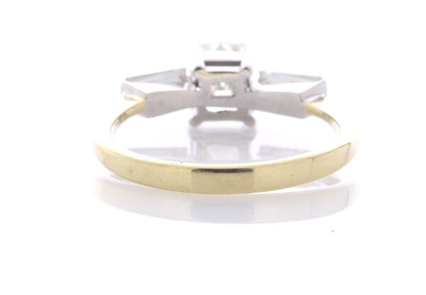 18ct Yellow Gold Three Stone Claw Set Diamond Ring (1.04) 1.54 - Image 3