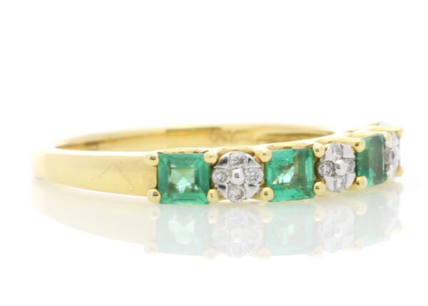 18ct Yellow Gold Claw Set Semi Eternity Diamond And Emerald Ring (E 0.55) 0.80 Carats - Image 4